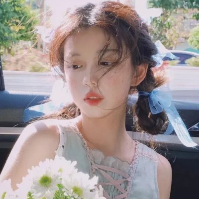 金爪女郎